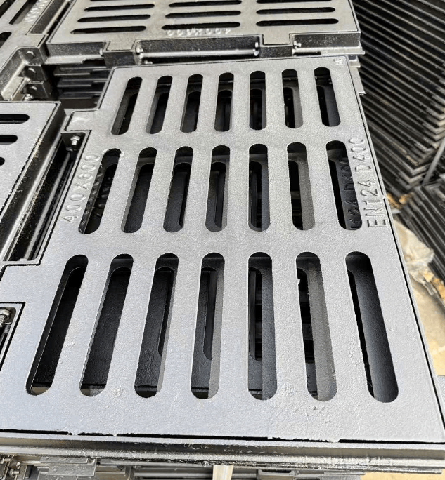 石狮球墨铸铁雨水单篦展示